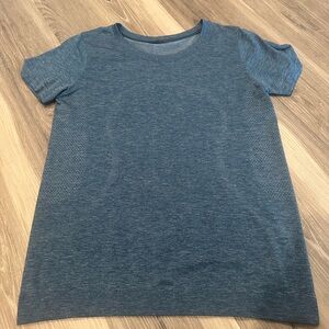 lulu t shirt